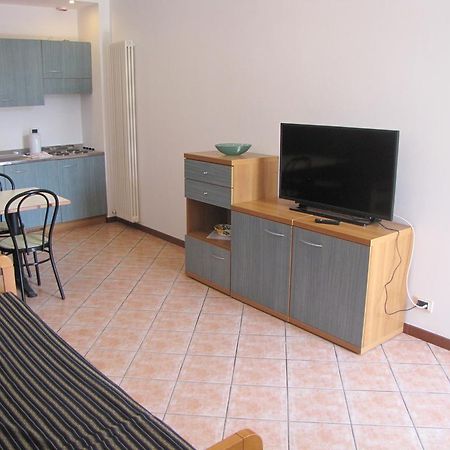 Residence Villa Margherita เบรนโซเน ซูล การ์ดา ภายนอก รูปภาพ