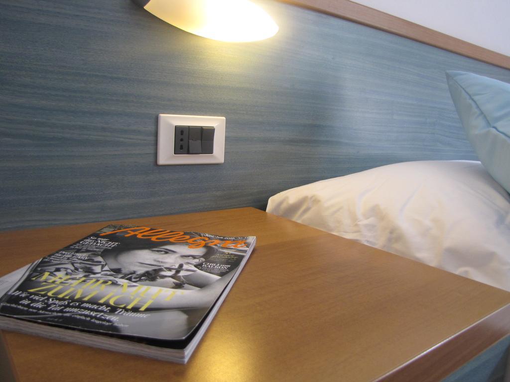 Residence Villa Margherita เบรนโซเน ซูล การ์ดา ภายนอก รูปภาพ